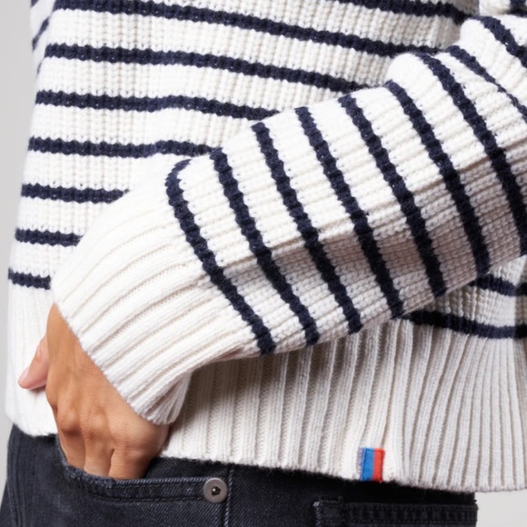 KULE ‘The Banks’ Striped Turtleneck Sweater In Cream And Navy - Picture 3 of 16